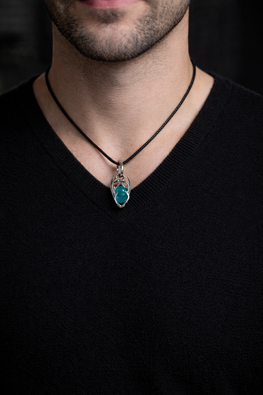Claw of the Tuatha Amulet